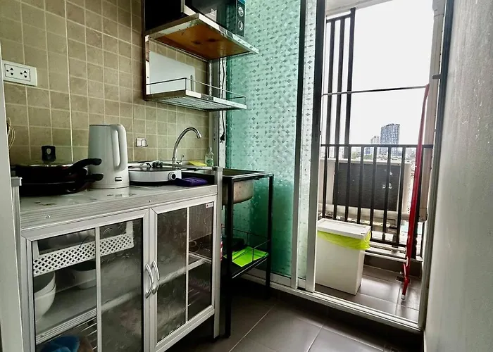 Comfy1br At Bangson Bybb Apartment *